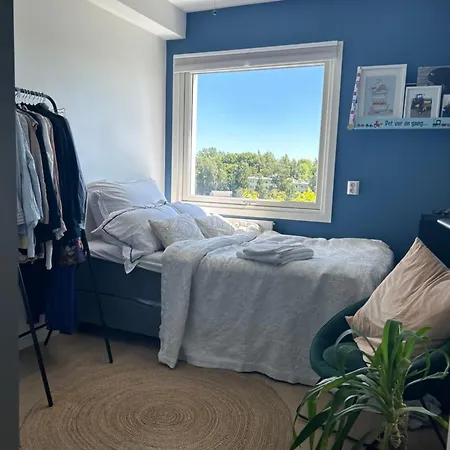 Fornebu Holtekilen Panorama Apartment *
